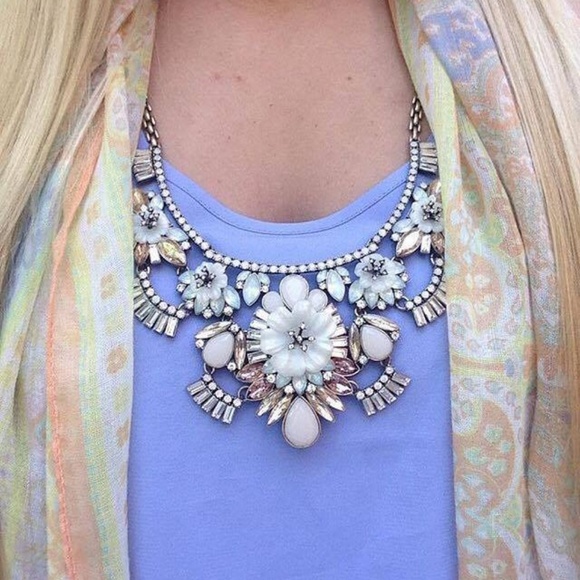 Chloe + Isabel Bella Fiore Statement Necklace - Picture 2 of 3